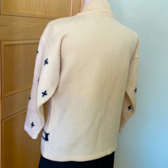 🇭🇰  Vintage Wool Sweater, Size S/8 - Picture 10 of 15